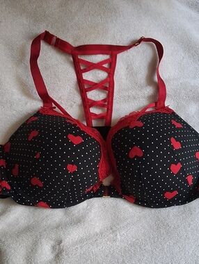 Cacique Black & Red Heart-Print Lace Detail Bra 34W